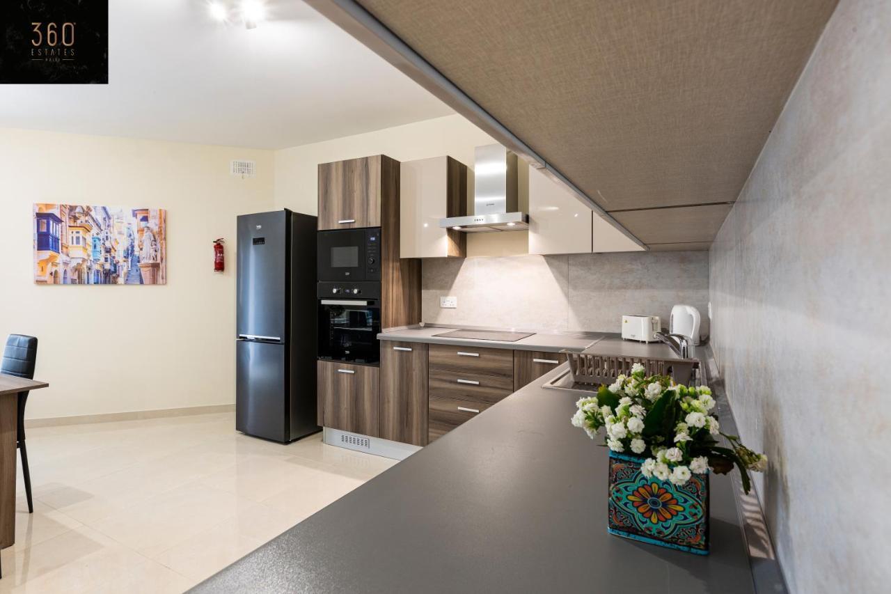 Serene 2br With Picturesque Views By 360 Estates Apartment